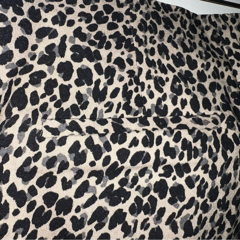 Cheetah ankle pull on pant sz 4 fitted leopard elastic waist side zip high rise - Picture 8 of 12